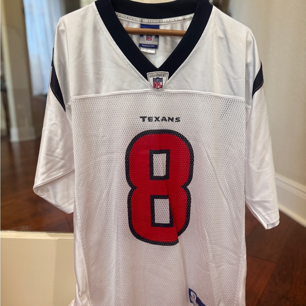 Reebok NFL TEXANS Jersey in White and Red. #8 CARR. Size Medium. Visor included!